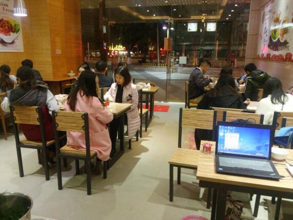 客家鱻五谷鱼粉加盟居然上榜红餐网